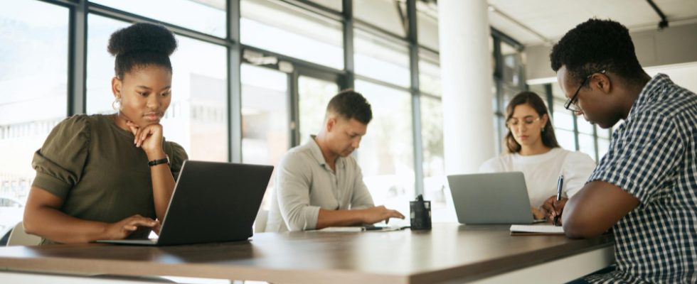 Le coworking permet-il vraiment de développer son réseau professionnel